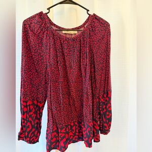 Women's Medium Vineyard Vines Blue and Red Animal Print Blouse